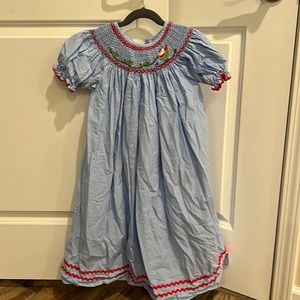 Shrimp & Grits size 7 smocked Santa collar dress